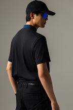 MEN’S｜パフォーマン<br>ロゴ　モックネック - ブラック