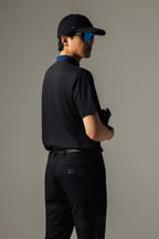 MEN’S｜パフォーマン<br>ロゴ　モックネック - ブラック