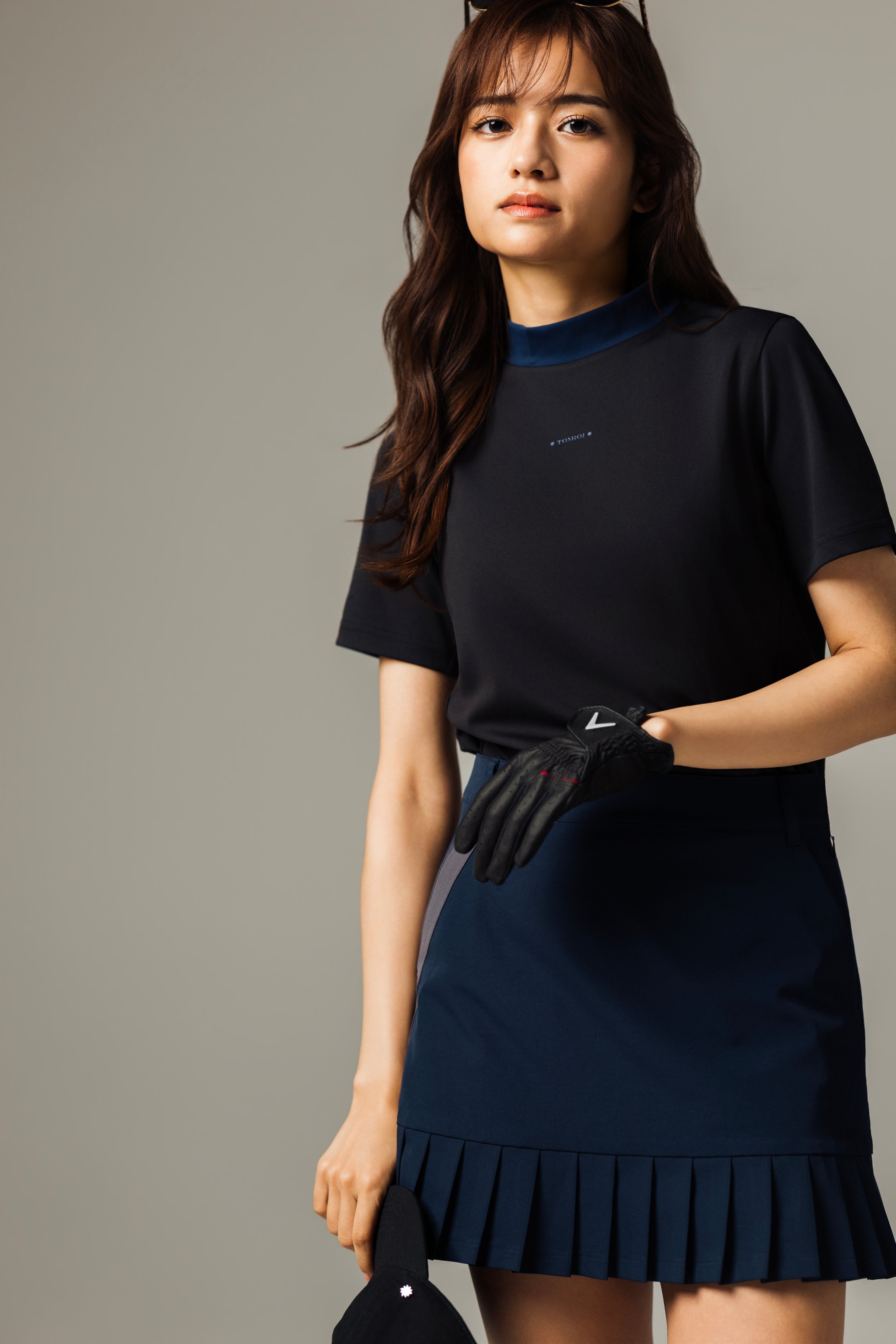 WOMEN’S｜パフォーマンス<br> ロゴモック ネック - ブラック