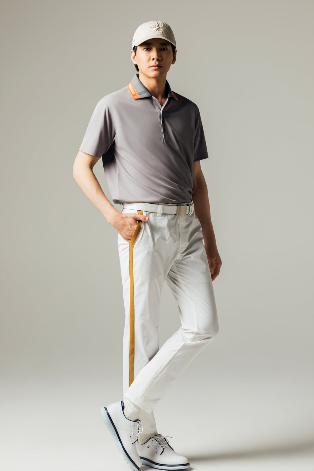 MEN’S｜パフォーマンス <br>ライン スラックス｜<br>高伸縮2WAYストレッチ - ホワイト