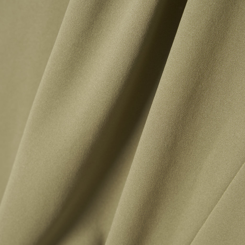 MEN’S｜パフォーマン<br>ロゴ　モックネック