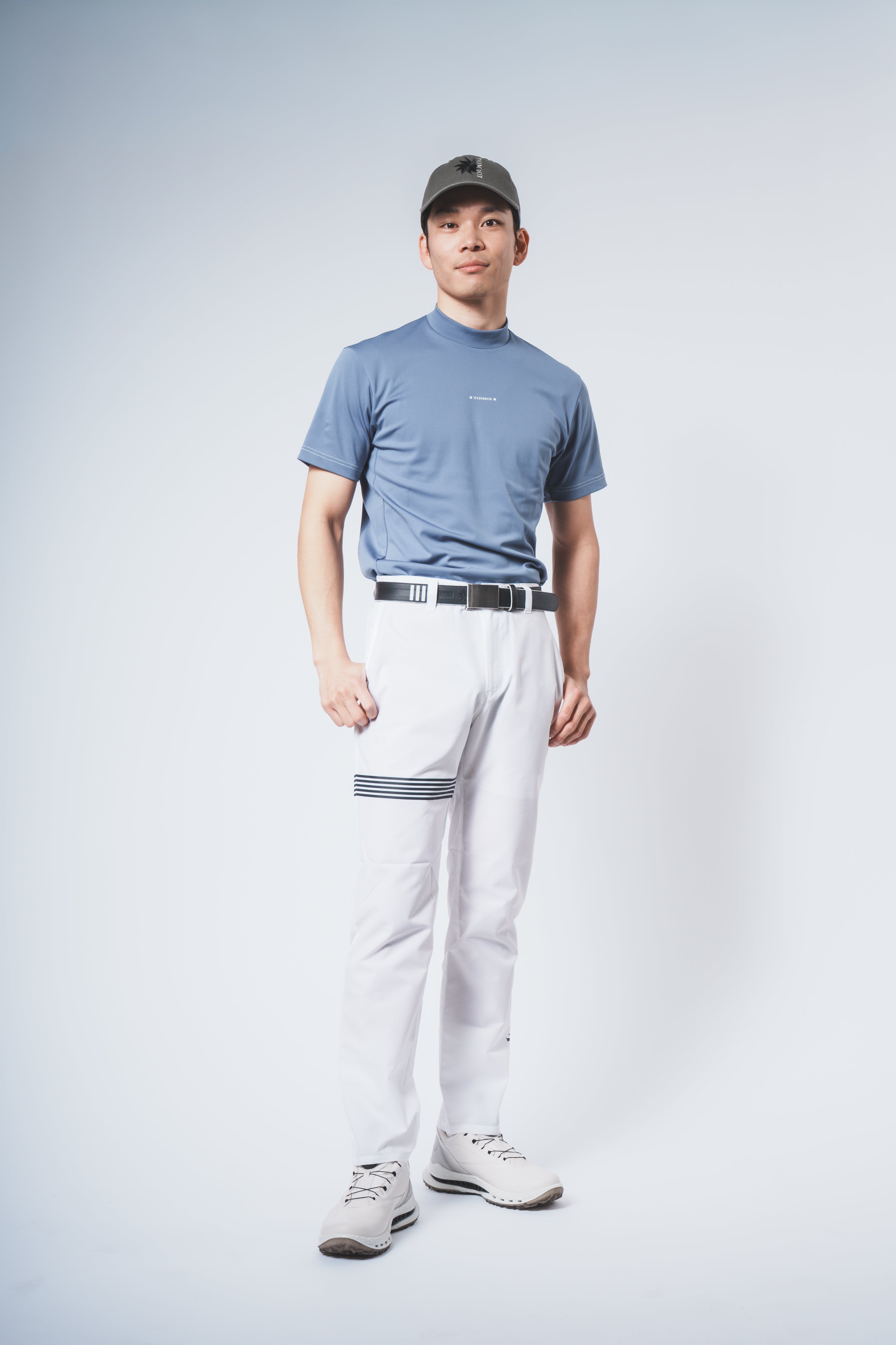 MEN’S｜パフォーマン<br>ロゴ　モックネック
